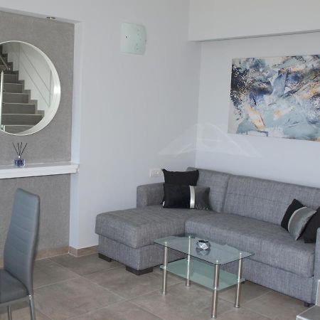 Attic Apartments Agia Anna  Esterno foto