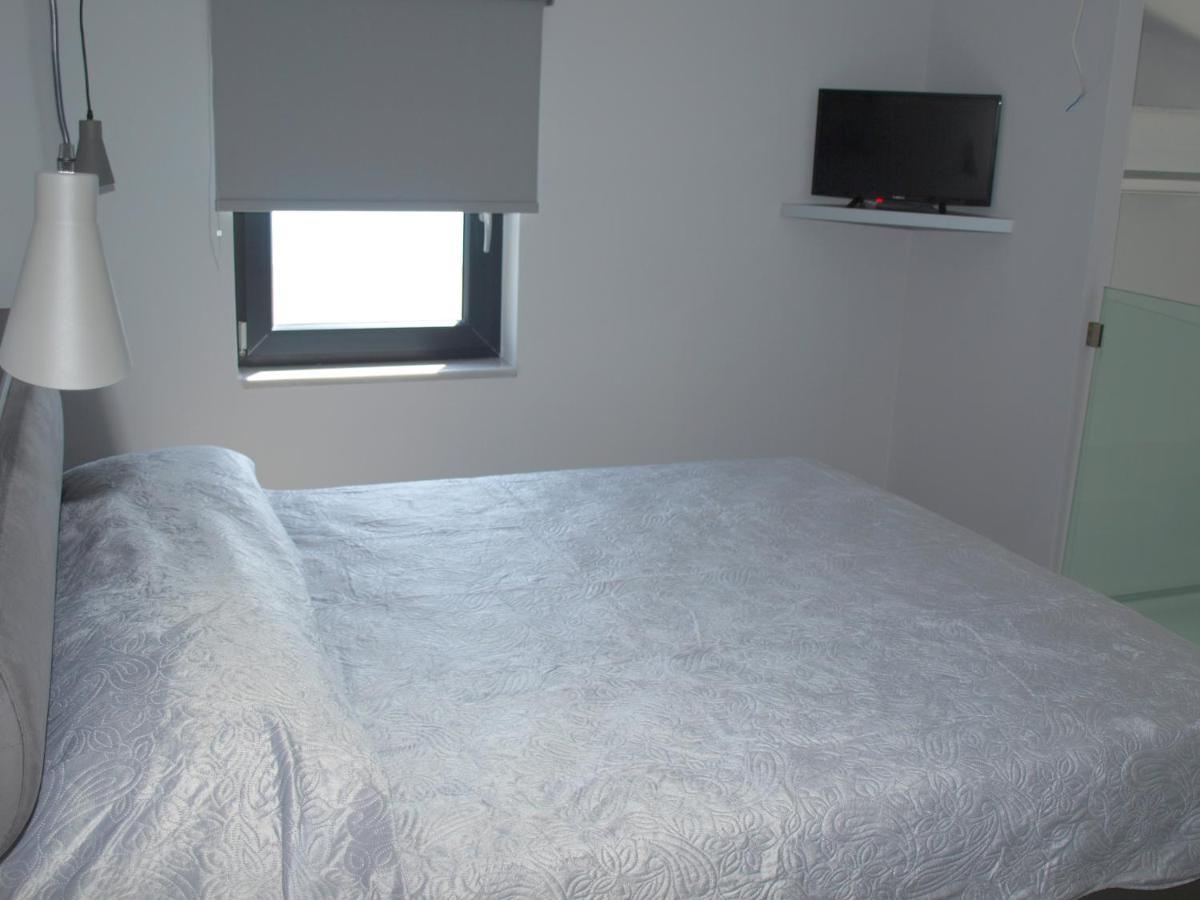 Attic Apartments Agia Anna  Esterno foto