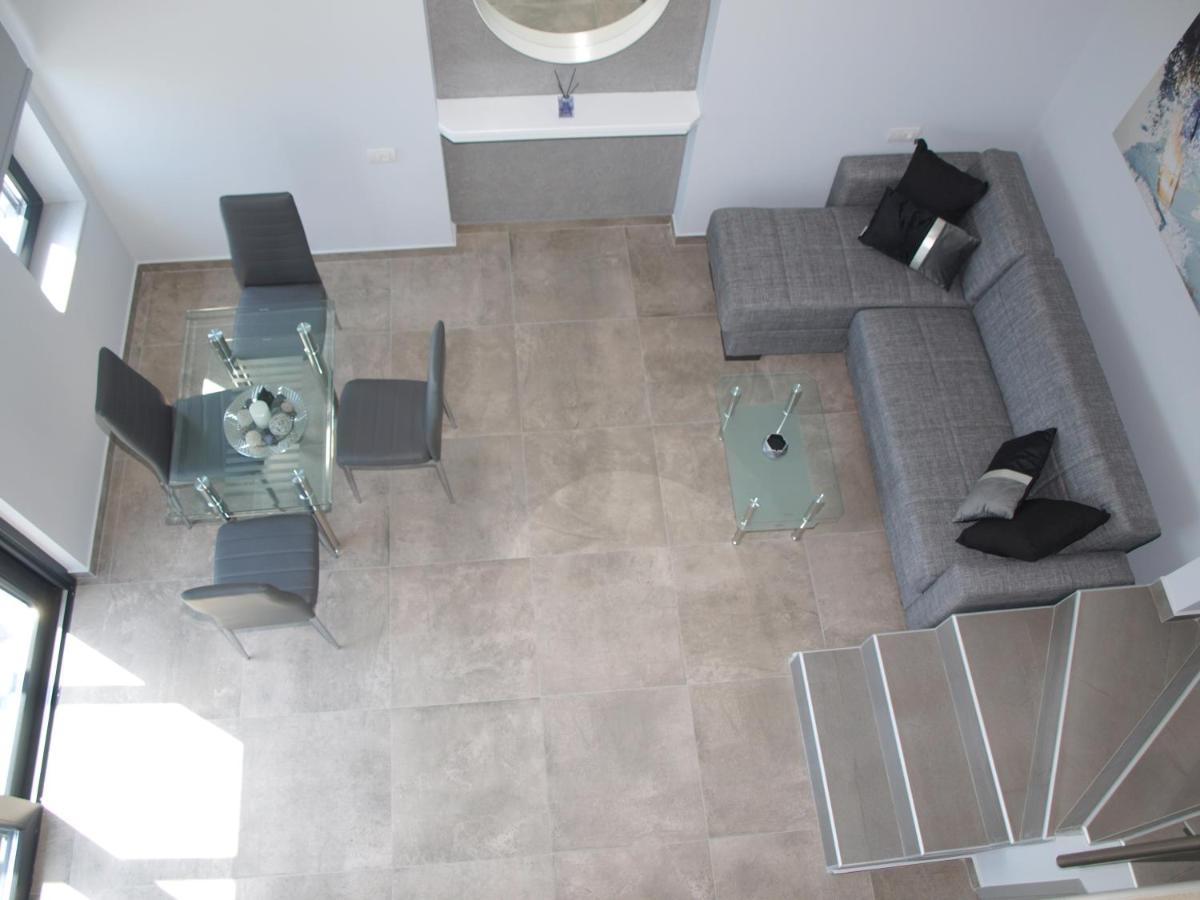Attic Apartments Agia Anna  Esterno foto