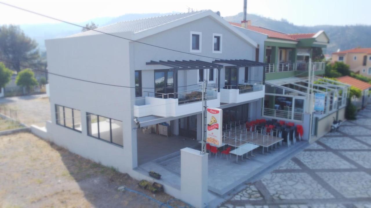 Attic Apartments Agia Anna  Esterno foto