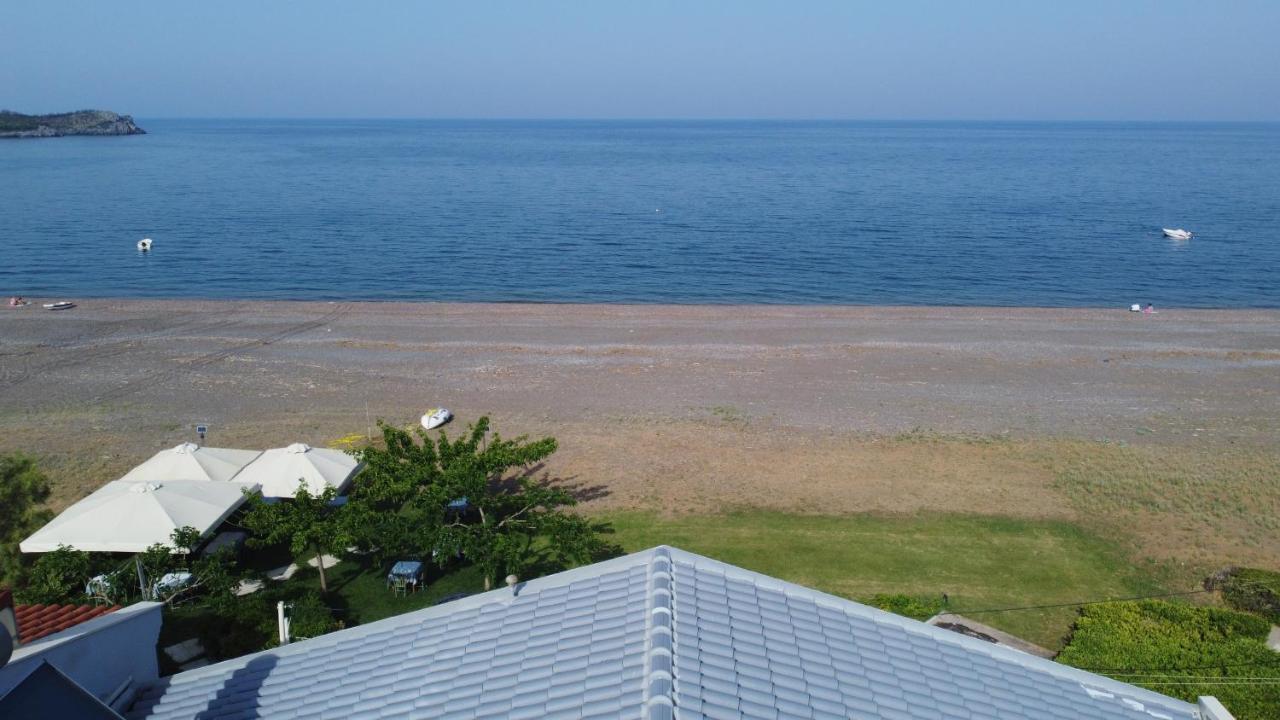 Attic Apartments Agia Anna  Esterno foto
