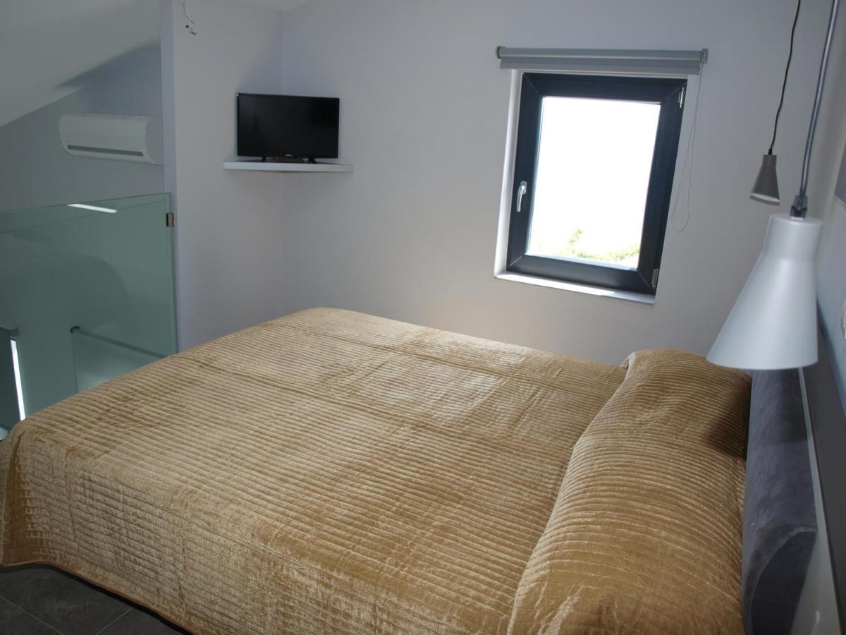 Attic Apartments Agia Anna  Esterno foto